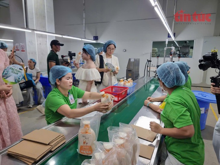 Từ mua sắm xanh đến phát triển bền vững qua nền tảng số
