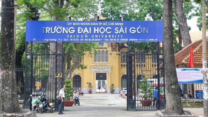 Thành phố Hồ Chí Minh: Điểm chuẩn đại học khối ngành sư phạm duy trì ở mức cao