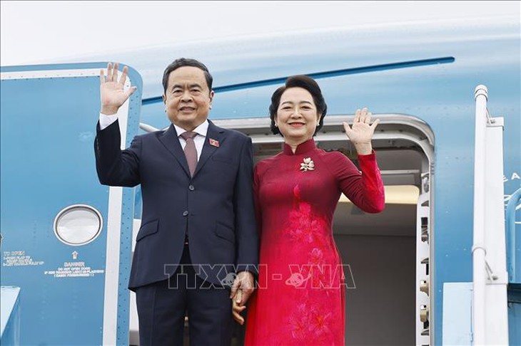 Chủ tịch Quốc hội Trần Thanh Mẫn và Phu nhân lên đường thăm chính thức Hàn Quốc, Mông Cổ