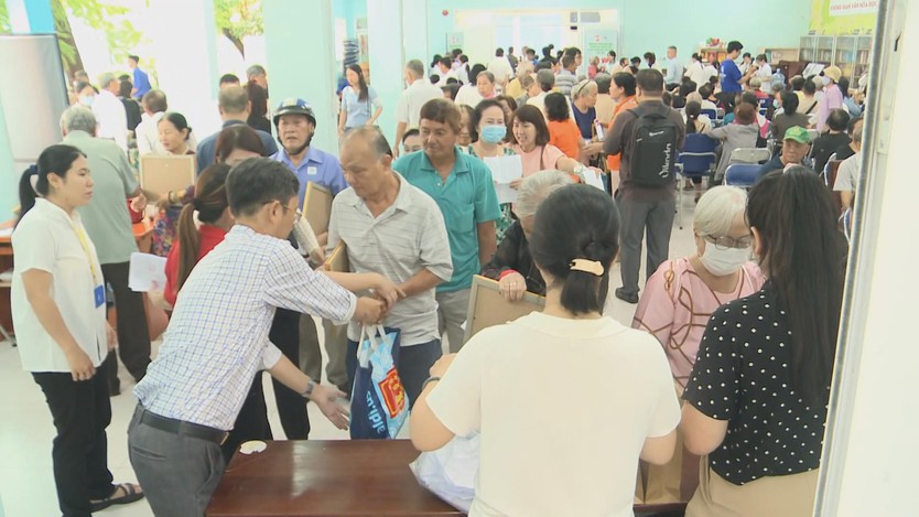 TP. Hồ Chí Minh: Hơn 1.000 người cao tuổi được chăm sóc sức khỏe tại Ngày hội “Vì sức khỏe cộng đồng” - Ảnh 2.