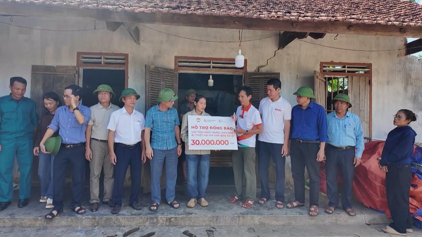 Quỹ Khởi Sự Từ Tâm hỗ trợ hơn 10 tỷ đồng giúp đồng bào miền Bắc khắc phục hậu quả bão lũ - Ảnh 4.