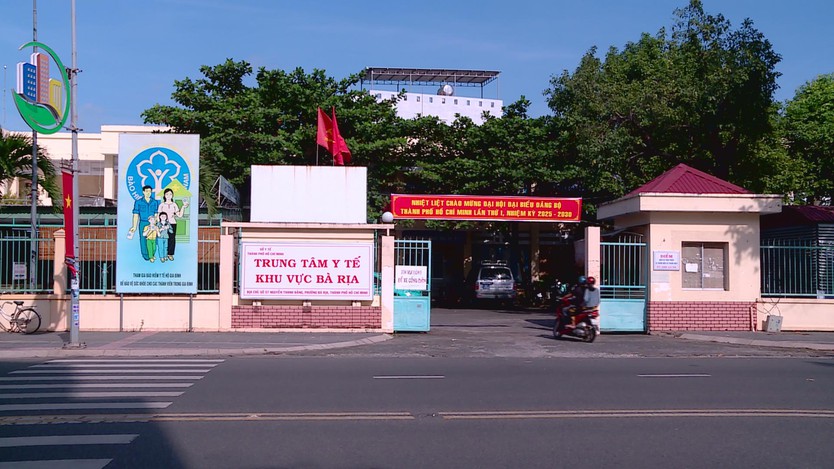 Ngành y tế TP. Hồ Chí Minh chuyển mình toàn diện, hướng đến trung tâm y tế hàng đầu khu vực - Ảnh 2.