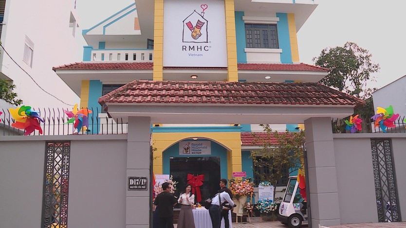 Mô hình "mái ấm" miễn phí đầu tiên cho gia đình bệnh nhi khó khăn  - Ảnh 1.