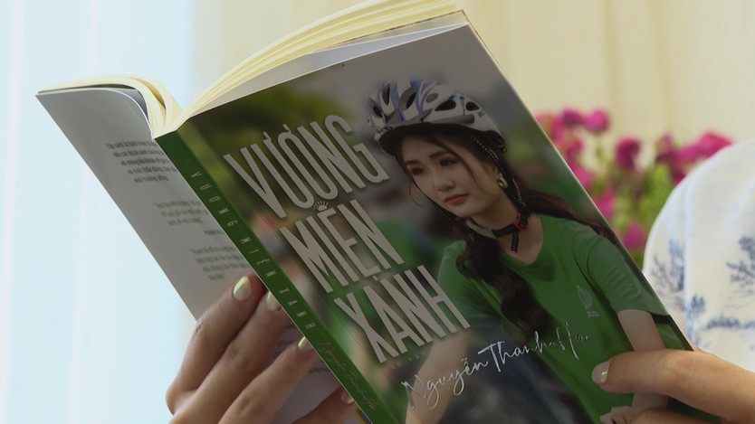 Hoa hậu Môi trường Thế giới 2023 Nguyễn Thanh Hà: Người trẻ sống đẹp là cống hiến bền bỉ - Ảnh 4.