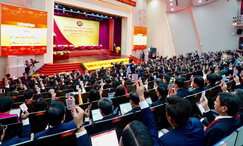 Nhiều ý kiến tâm huyết, trách nhiệm đóng góp hoàn thiện Dự thảo Văn kiện trình Đại hội XIV - Ảnh 4.