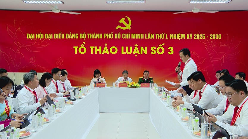 Sôi nổi thảo luận tại tổ, nhiều ý kiến đóng góp vào văn kiện Đại hội - Ảnh 1.