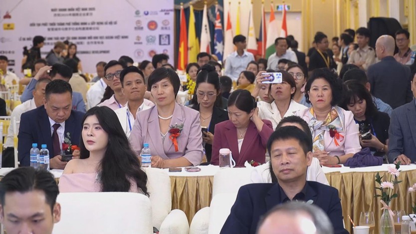 Lan tỏa tinh thần đổi mới và hội nhập trong Ngày Doanh nhân Việt Nam 2025 - Ảnh 2.