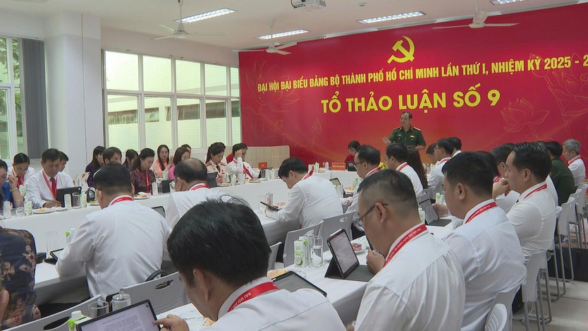 Đại hội Đại biểu Đảng bộ TP. Hồ Chí Minh lần I: Các Đại biểu thảo luận tại tổ, góp ý dự thảo văn kiện - Ảnh 4.