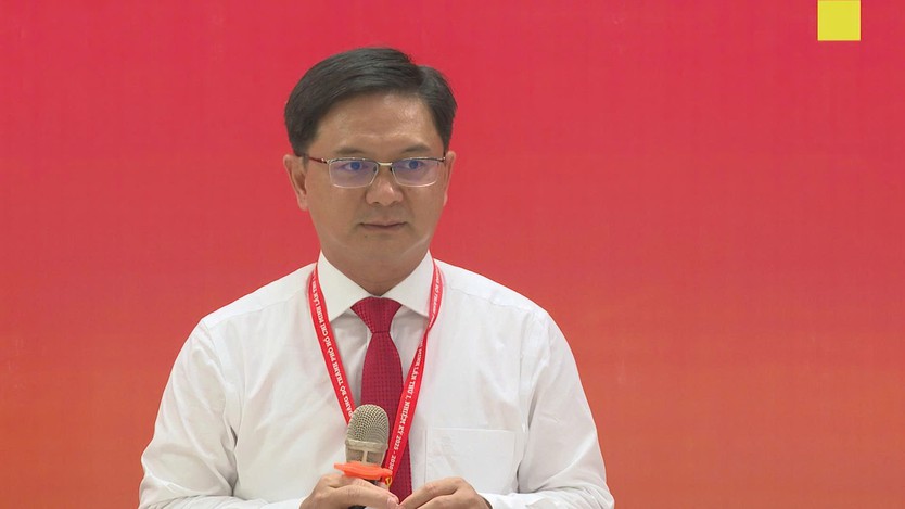Đại hội Đại biểu Đảng bộ TP. Hồ Chí Minh lần I: Các Đại biểu thảo luận tại tổ, góp ý dự thảo văn kiện - Ảnh 2.