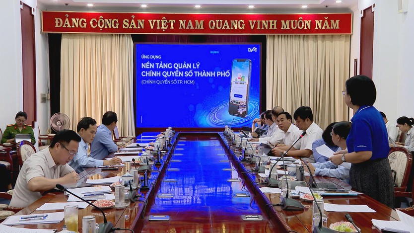 Chuyển đổi số - “cứu cánh” trong sắp xếp đơn vị hành chính tại TP. Hồ Chí Minh - Ảnh 1.