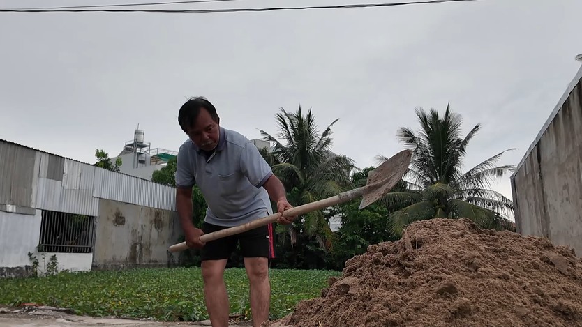Quốc Hưng: Cậu bé mồ côi mẹ, tự trách vì nghĩ mình là gánh nặng của cha- Ảnh 8.