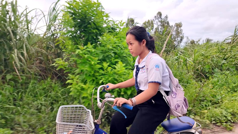 Em Xuân Mai: Con chỉ mong mẹ tỉnh táo lâu hơn để được gần mẹ - Mái ấm gia đình Việt- Ảnh 8.