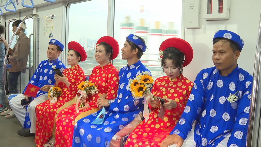Rộn ràng lễ cưới tập thể của 50 cặp đôi công nhân ở TP. Hồ Chí Minh- Ảnh 8.