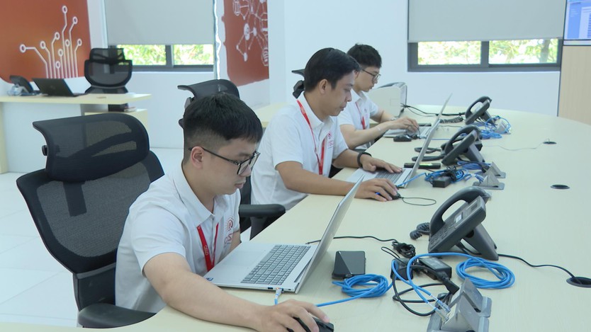 Lãnh đạo Thành phố khảo sát và làm việc tại Công viên phần mềm Quang Trung- Ảnh 3.