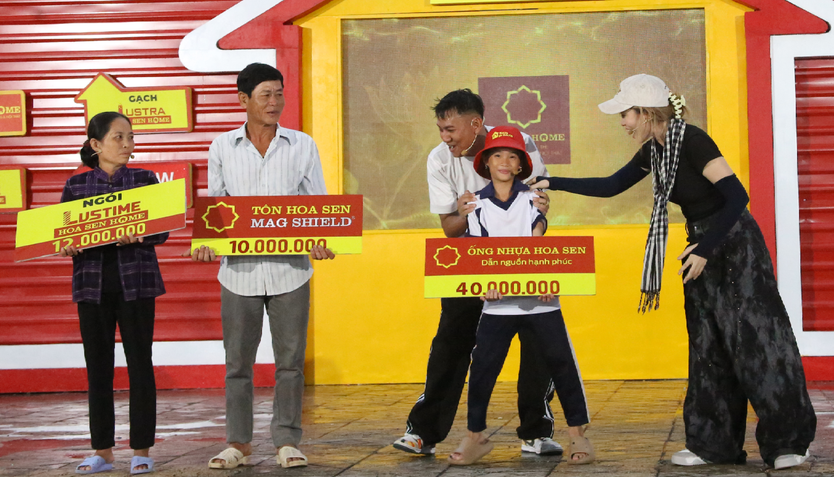Hơn 100 triệu đồng cho các em nhỏ mồ côi "Mái ấm gia đình Việt" tập 42- Ảnh 7.