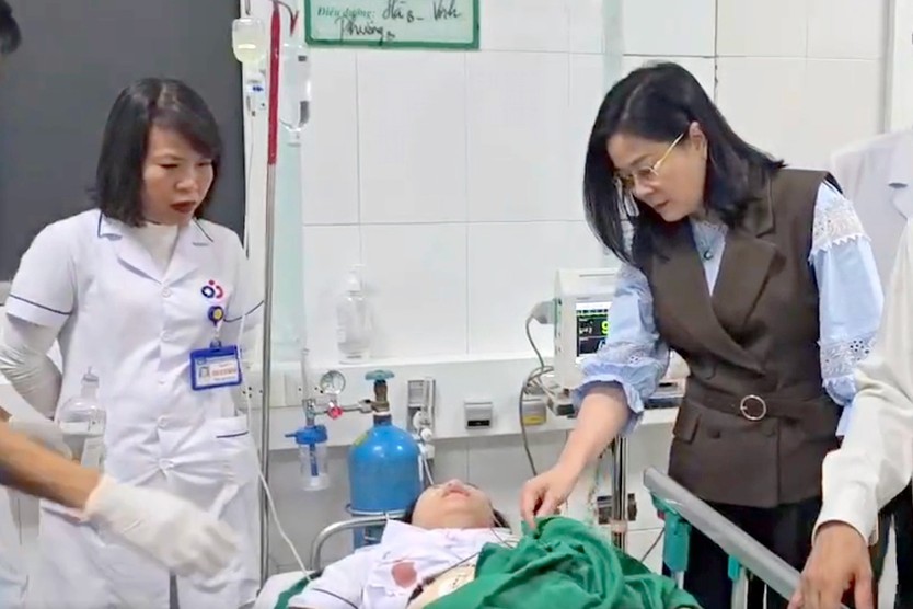 Công an thông tin vụ người đàn ông cầm dao đâm loạn xạ trong bệnh viện- Ảnh 2.