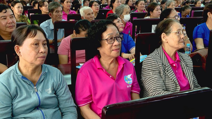 TP. Hồ Chí Minh: Tăng cường phòng chống sốt xuất huyết tại cộng đồng - Ảnh 2.