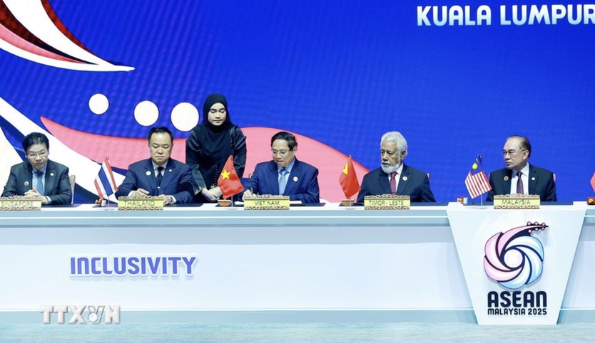 Hội nghị Cấp cao ASEAN 47: Timor Leste chính thức trở thành thành viên thứ 11 của ASEAN - Ảnh 3.