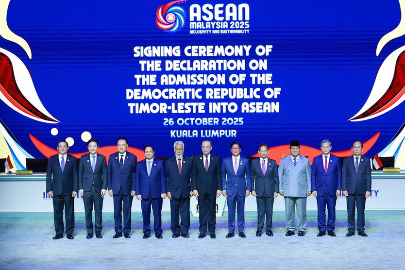Thủ tướng dự khai mạc Hội nghị cấp cao ASEAN với 'dấu mốc lịch sử'- Ảnh 2.