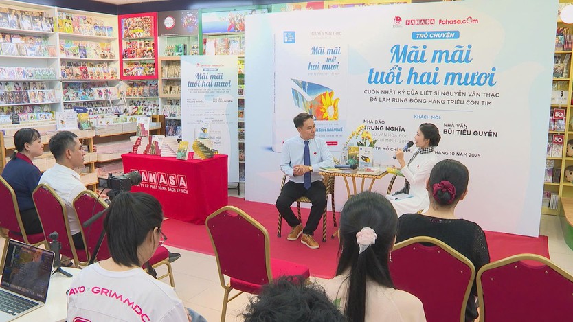 “Mãi mãi tuổi hai mươi” - Cuốn nhật ký của liệt sĩ Nguyễn Văn Thạc làm rung động hàng triệu con tim- Ảnh 4.