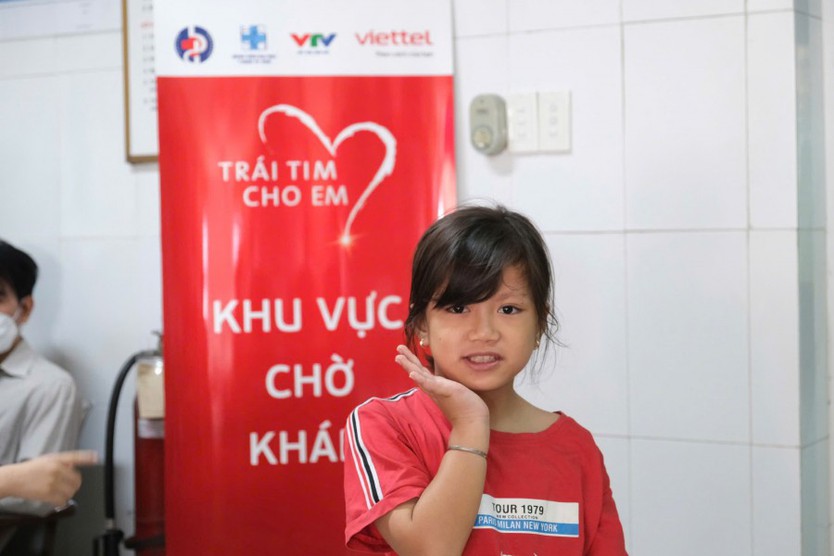 Viettel lần đầu công bố Báo cáo Phát triển Bền vững - Dấu mốc hướng tới tương lai xanh trong kỷ nguyên số - Ảnh 1.