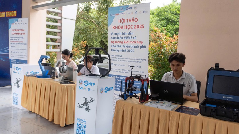 Hội thảo quốc tế về vi mạch bán dẫn, cảm biến MEMS và hệ thống AIoT hướng tới phát triển thành phố thông minh năm 2025 - Ảnh 5.