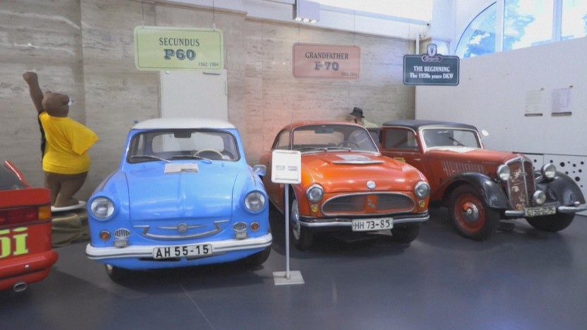 Xe Trabant – biểu tượng văn hóa thời Đông Đức  - Ảnh 3.