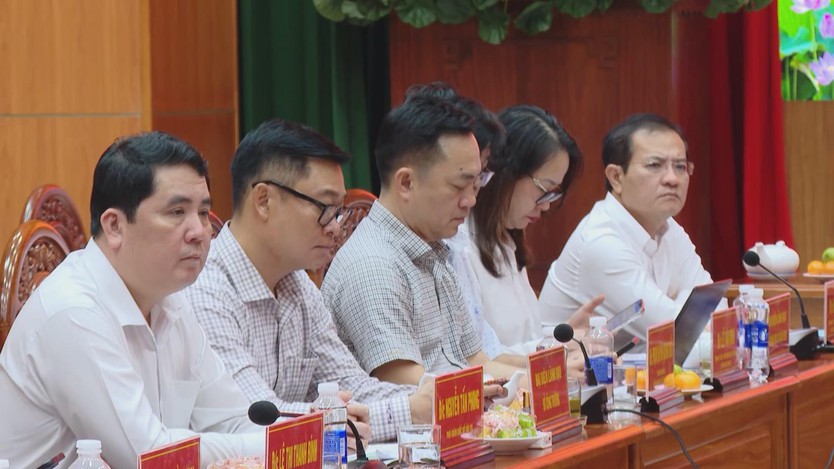 TP. Hồ Chí Minh: Đoàn công tác làm việc về mô hình chính quyền địa phương hai cấp tại các phường thuộc TP. Bà Rịa - Ảnh 2.