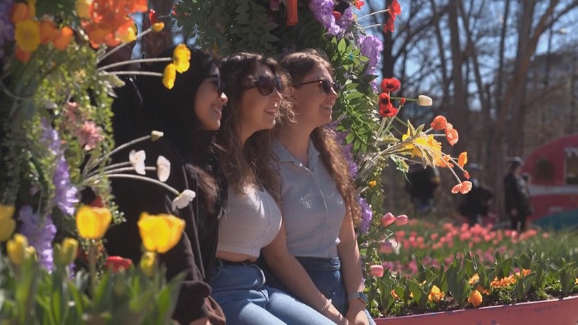 Australia: Rực rỡ lễ hội hoa Floriade lần thứ 38 - Ảnh 2.