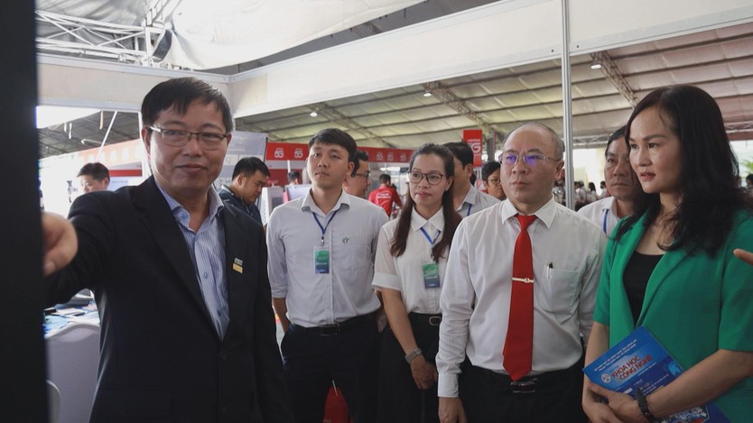 Ngày hội Khoa học công nghệ, đổi mới sáng tạo và chuyển đổi số năm 2025- Ảnh 4.