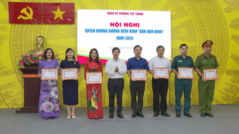 Lan tỏa phong trào “Dân vận khéo” ở phường Tây Thạnh - Ảnh 1.