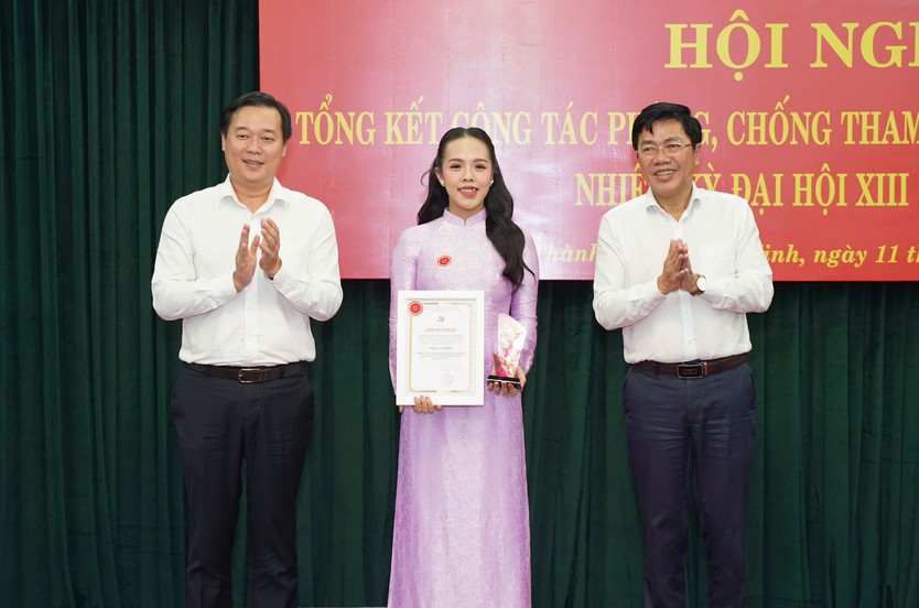 Đài Phát thanh và Truyền hình TP.HCM (HTV) đoạt giải nhất Giải báo chí viết về công tác phòng, chống tham nhũng, lãng phí, tiêu cực TP. Hồ Chí Minh - Ảnh 3.