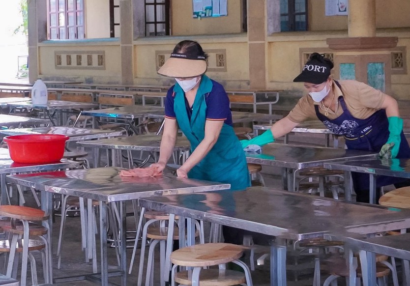Trường học tạm đóng cửa vì hơn 160 học sinh nhiễm cúm A- Ảnh 1.