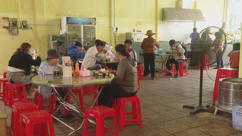 Quán cơm chay 0 đồng lan tỏa yêu thương- Ảnh 6.