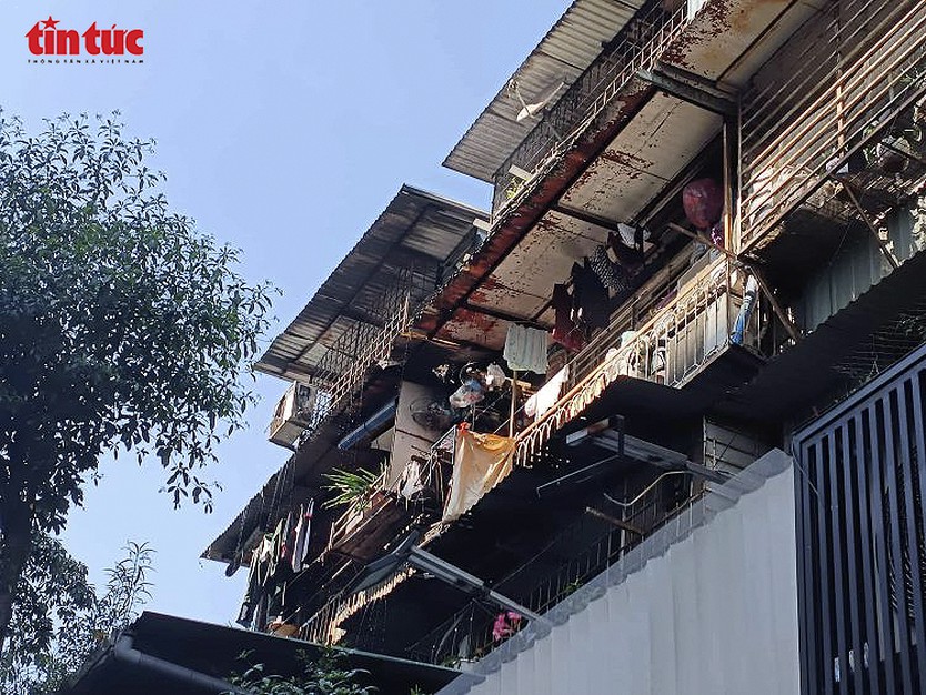 Hỏa hoạn thiêu rụi căn phòng tầng 5 khu A2 Phạm Ngọc Thạch- Ảnh 5.