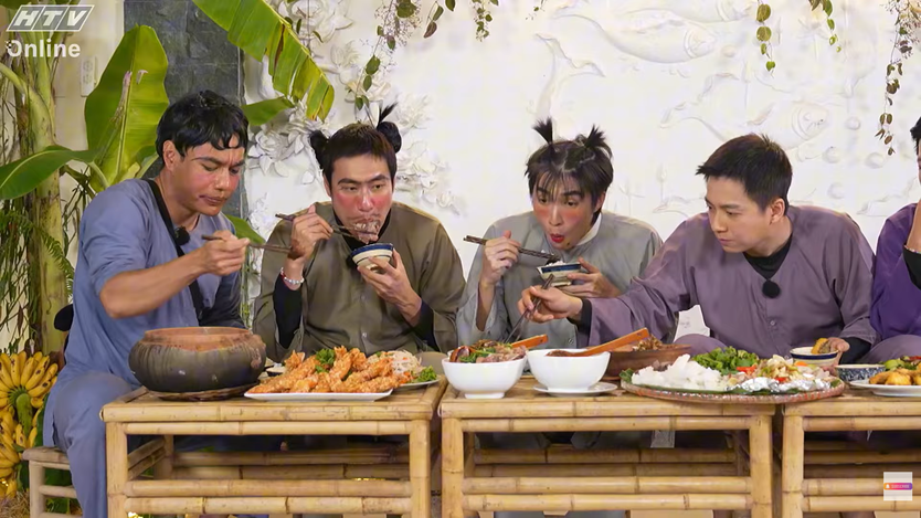 Cris Phan, HURRYKNG “thẫn thờ” bất chấp để được ăn nhưng không dễ dàng - 2 Ngày 1 Đêm 4 tập 9- Ảnh 2.