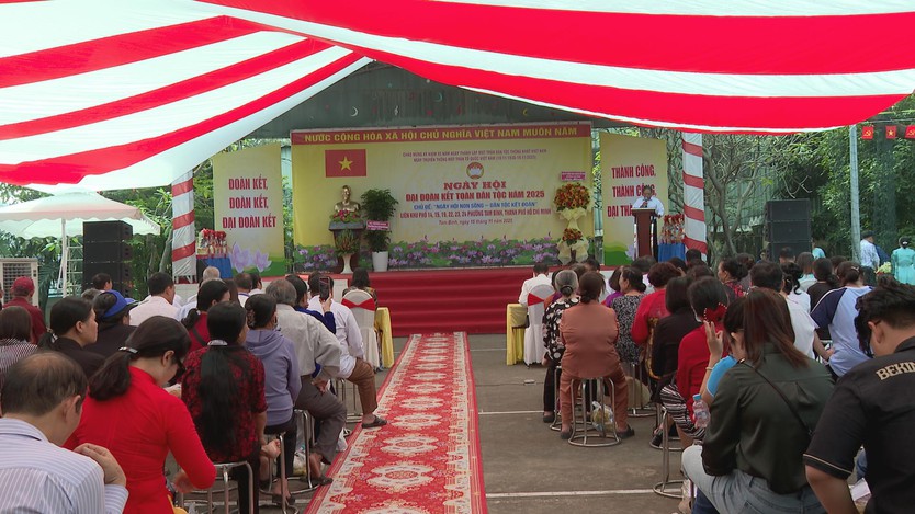 Sôi nổi Ngày hội Đại đoàn kết toàn dân tộc năm 2025 tại phường Tam Bình- Ảnh 2.