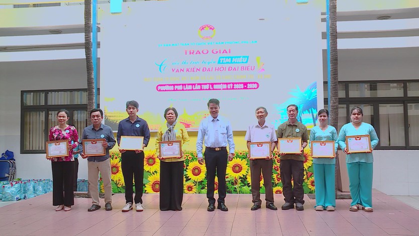 Phường Phú Lâm lan tỏa tinh thần đoàn kết qua Ngày hội Đại đoàn kết toàn dân tộc - Ảnh 2.