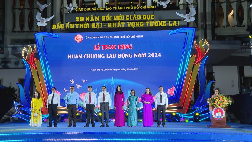 Giải Võ Trường Toản 2025: Vinh danh những giáo viên tiêu biểu TP. Hồ Chí Minh- Ảnh 3.