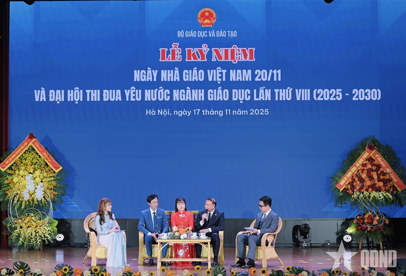 Bộ trưởng Nguyễn Kim Sơn: Thực hiện tốt phương châm “Thầy ra thầy, trò ra trò” - Ảnh 2.