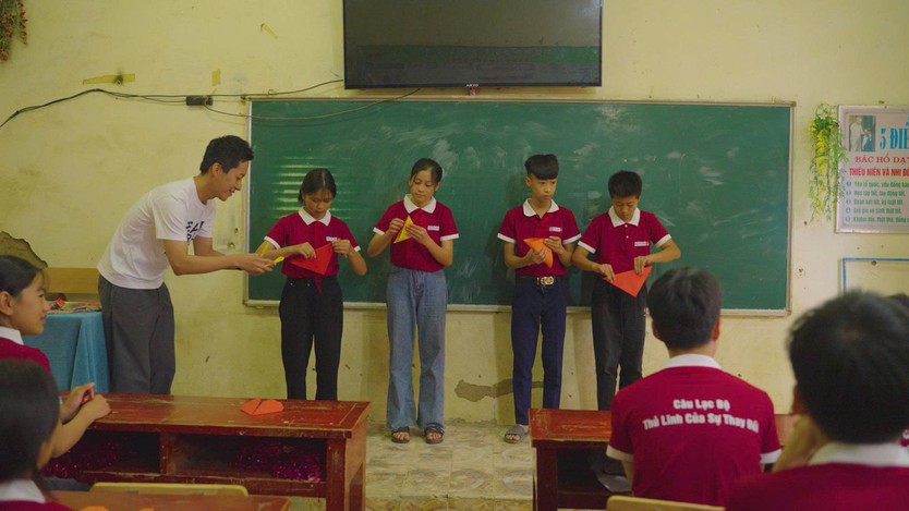 Mùa đông ấm áp nơi non cao: Gửi gắm tình thương vào hành trình tri thức- Ảnh 7.