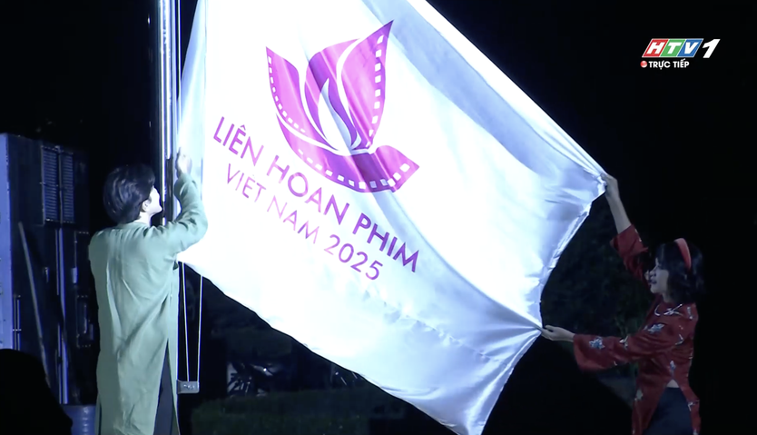 Liên hoan phim Việt Nam lần thứ 24 và những lần đầu tiên - Ảnh 1.