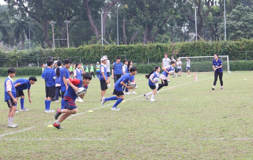 Ngày hội bóng bầu dục quốc tế: Nhịp cầu kết nối tình hữu nghị Việt Nam - Pháp - Ảnh 1.