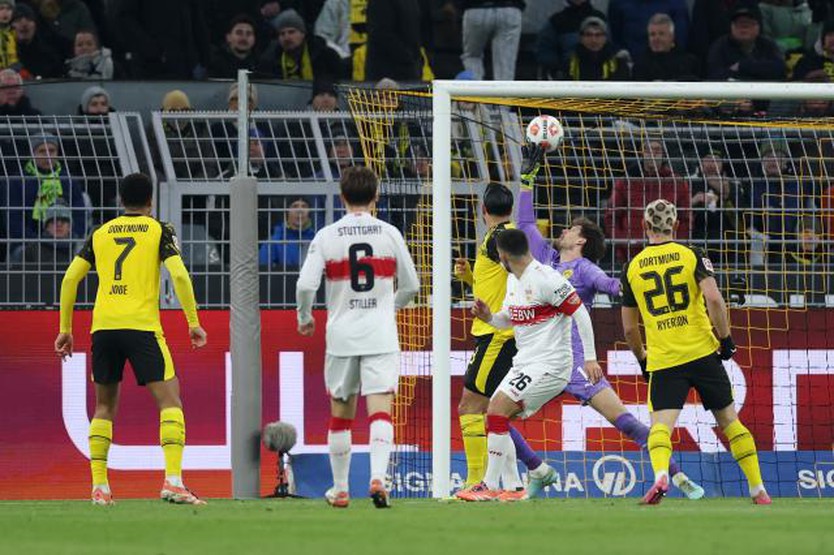 Vòng 11 Bundesliga: Bayern Munich thắng đậm Freiburg - Ảnh 3.
