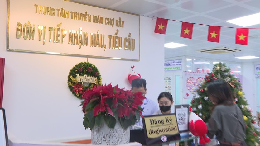 Đảm bảo lượng máu dự trữ cho công tác điều trị và cấp cứu dịp Tết Nguyên đán- Ảnh 4.