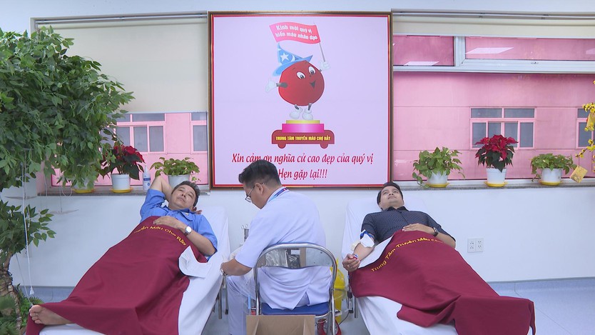 Đảm bảo lượng máu dự trữ cho công tác điều trị và cấp cứu dịp Tết Nguyên đán- Ảnh 8.