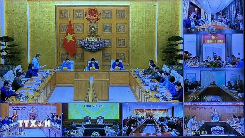 Thủ tướng họp khẩn trực tuyến từ Nam Phi về ứng phó lũ lụt ở miền Trung - Ảnh 2.