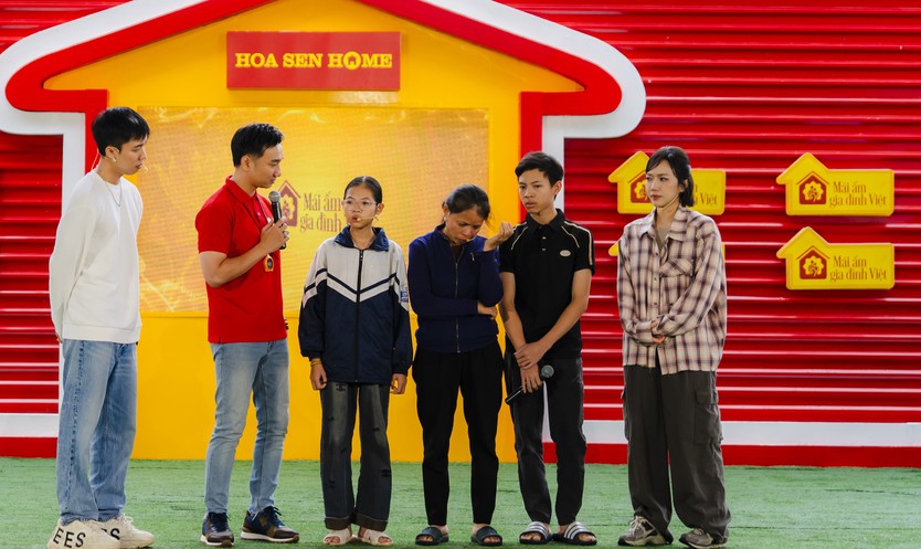 Ánh Tuyết: Cô bé lớp 7 nghị lực và người mẹ một mắt - Mái ấm gia đình Việt - Ảnh 7.
