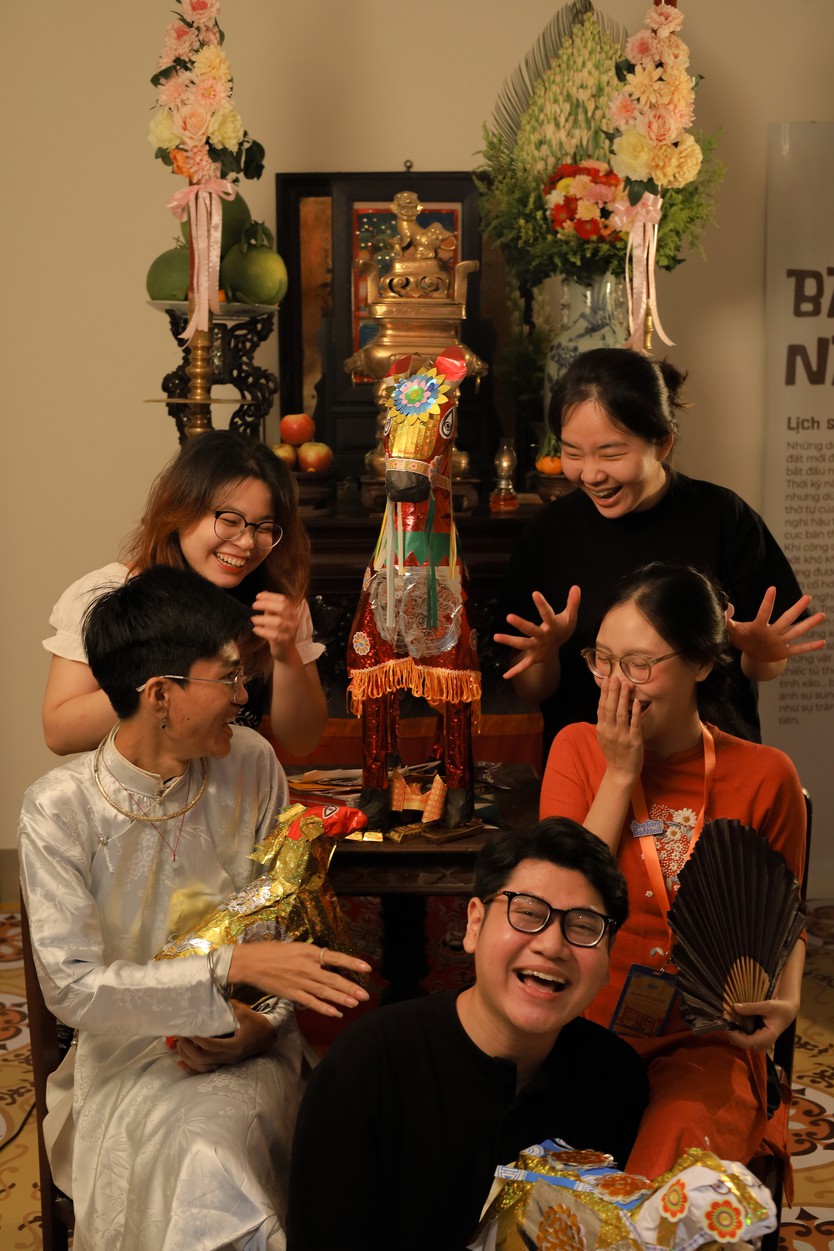 Giới trẻ TP.HCM hào hứng khám phá tín ngưỡng thờ cúng qua dự án “Ông Gánh Bà Nâng” - Ảnh 21.