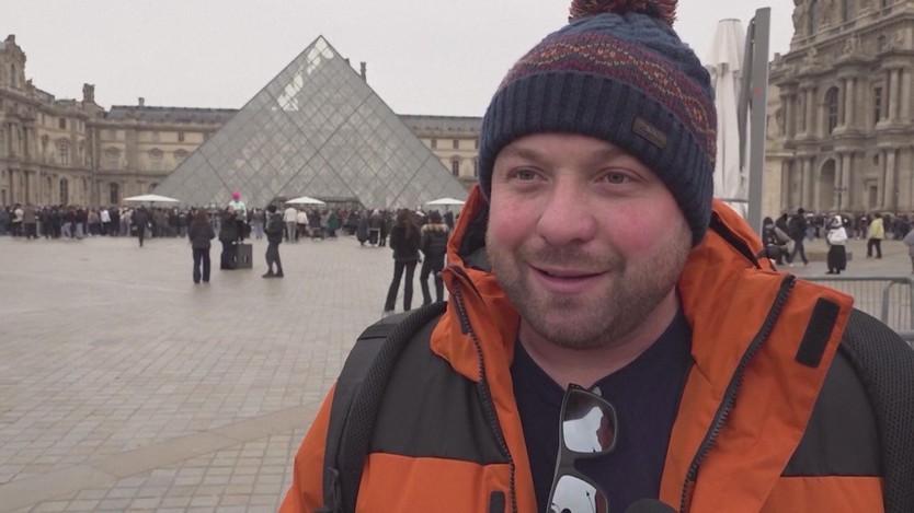 Bảo tàng Lourve tăng 45% giá vé với du khách không ở EU - Ảnh 2.